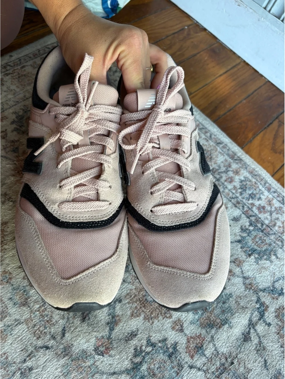 Womens 9 Light Pink and Black Suede New Balance Sneakers
